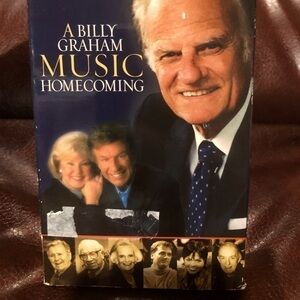 5/$13 A Billy Graham Music Homecoming, Vol. 1 by Bill & Gloria Gaither VHS